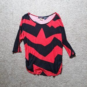Black and Red Geometric Striped Top - Size M (Junior's)